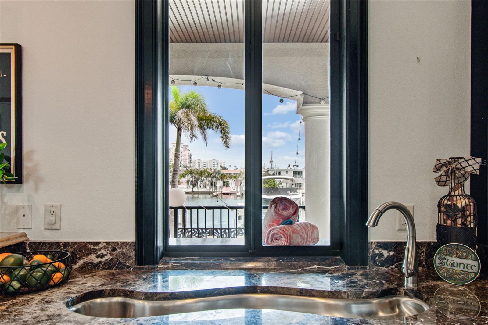 Image 16 of 67 For 108 Bayside Drive