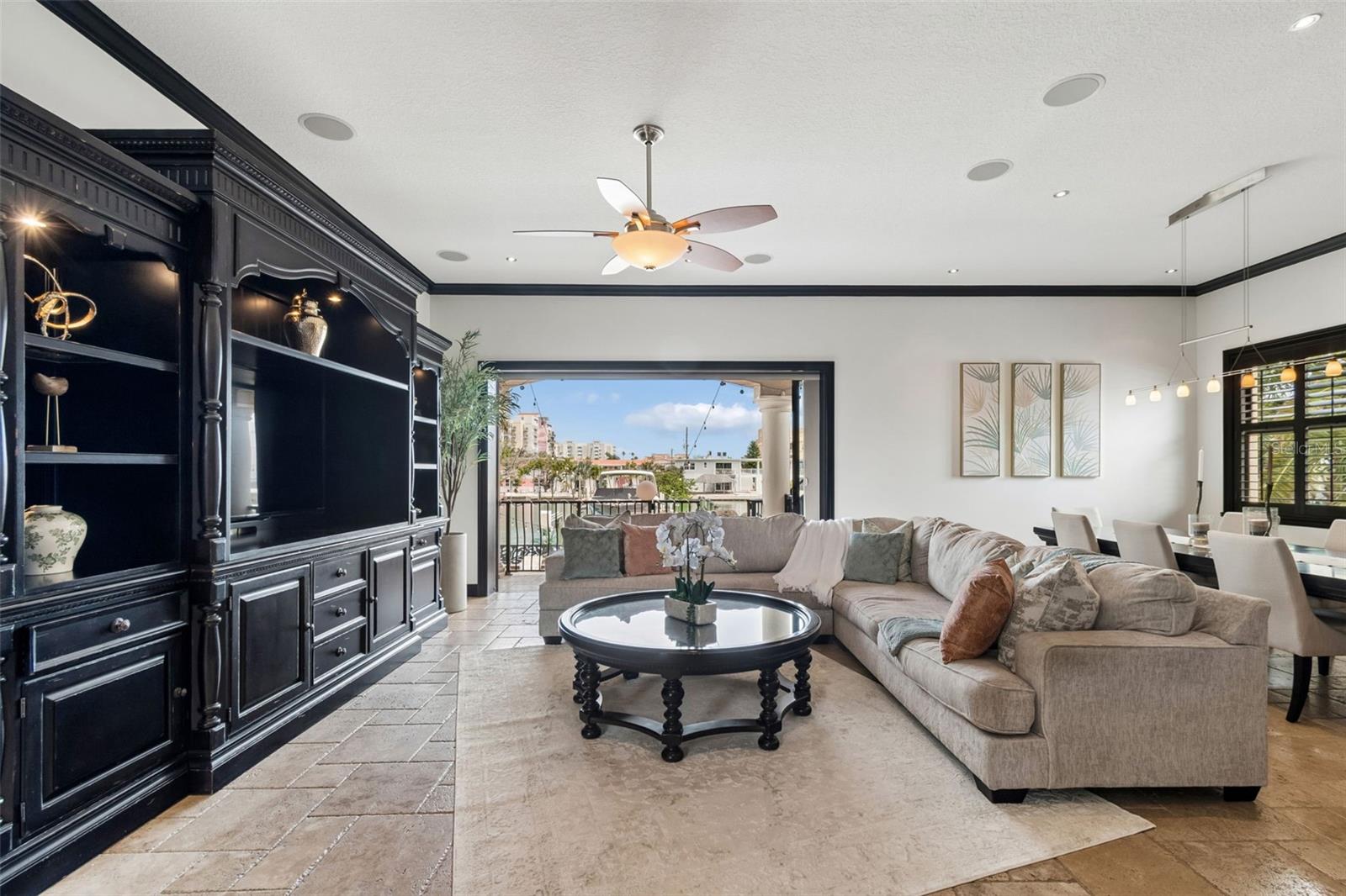 Image 20 of 67 For 108 Bayside Drive