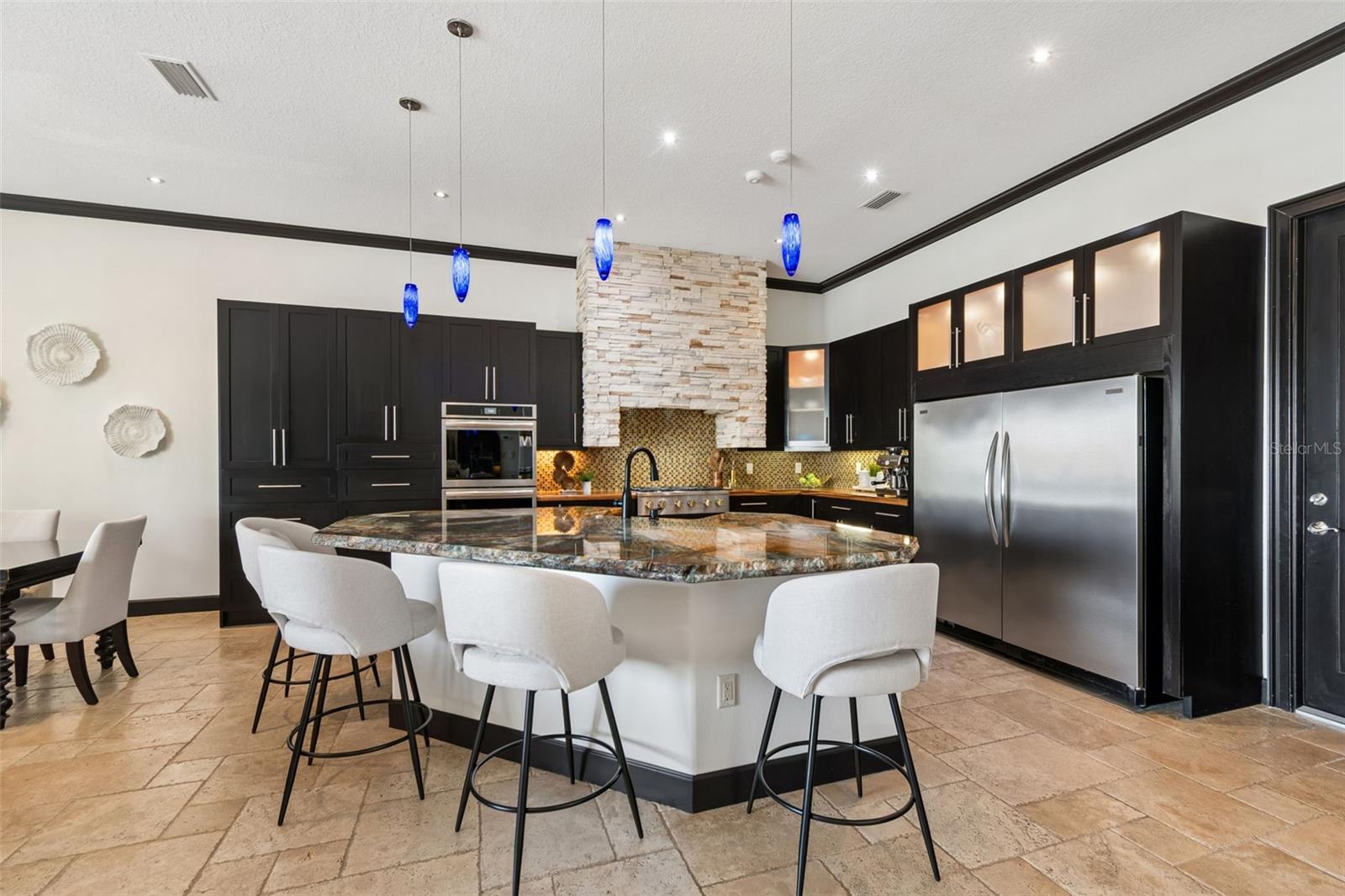 Image 23 of 67 For 108 Bayside Drive