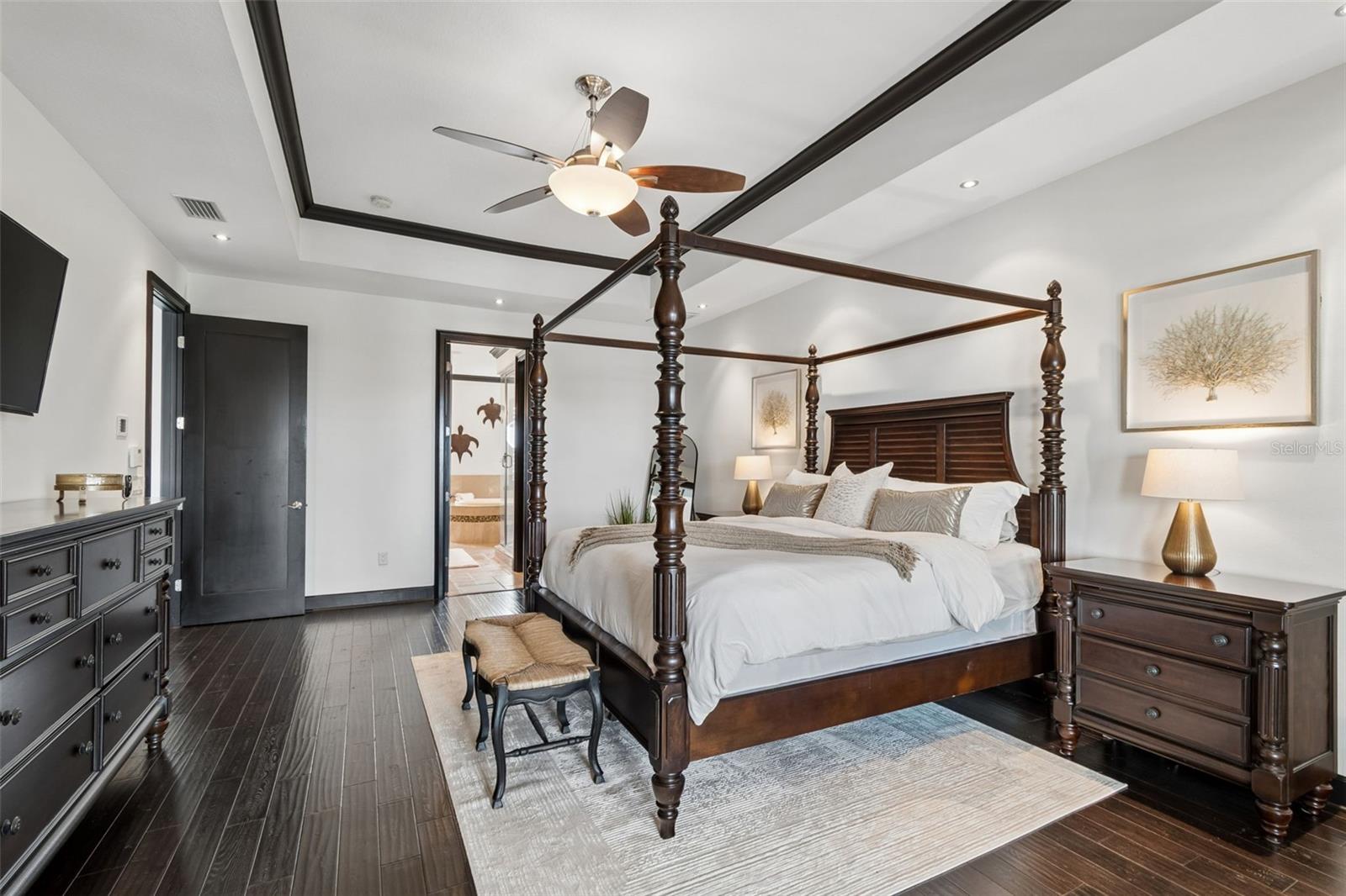 Image 32 of 67 For 108 Bayside Drive