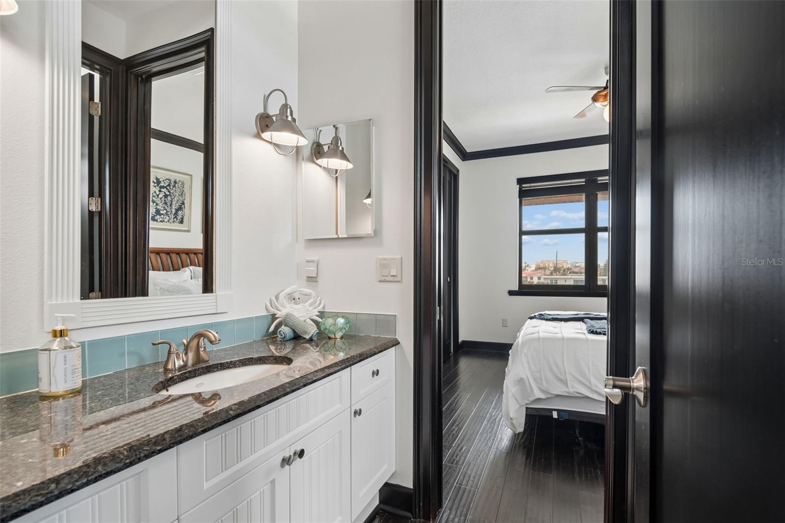 Image 41 of 67 For 108 Bayside Drive