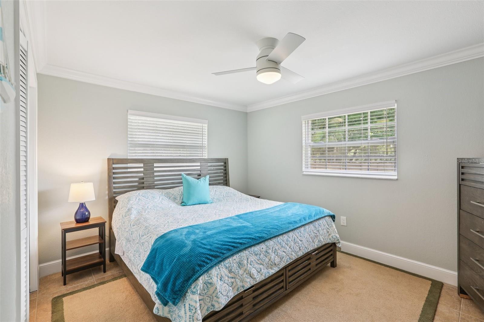 Image 18 of 34 For 5916 Oakhurst Drive