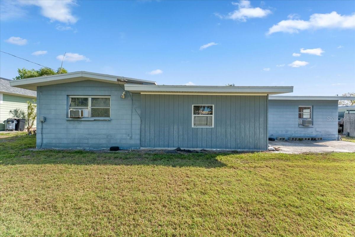 Image 8 of 35 For 6971 Grande Vista Way S