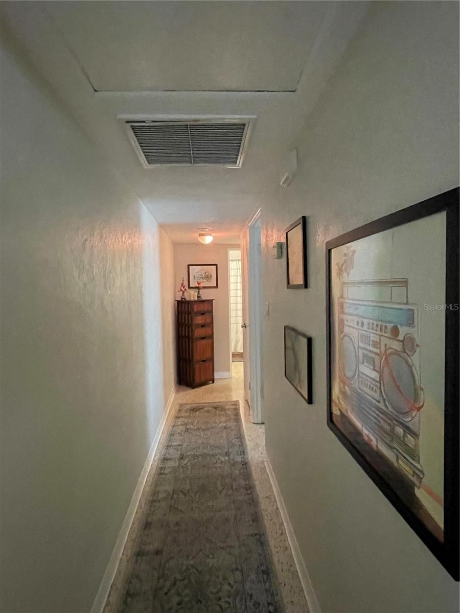 Image 14 of 52 For 807 26th Avenue N