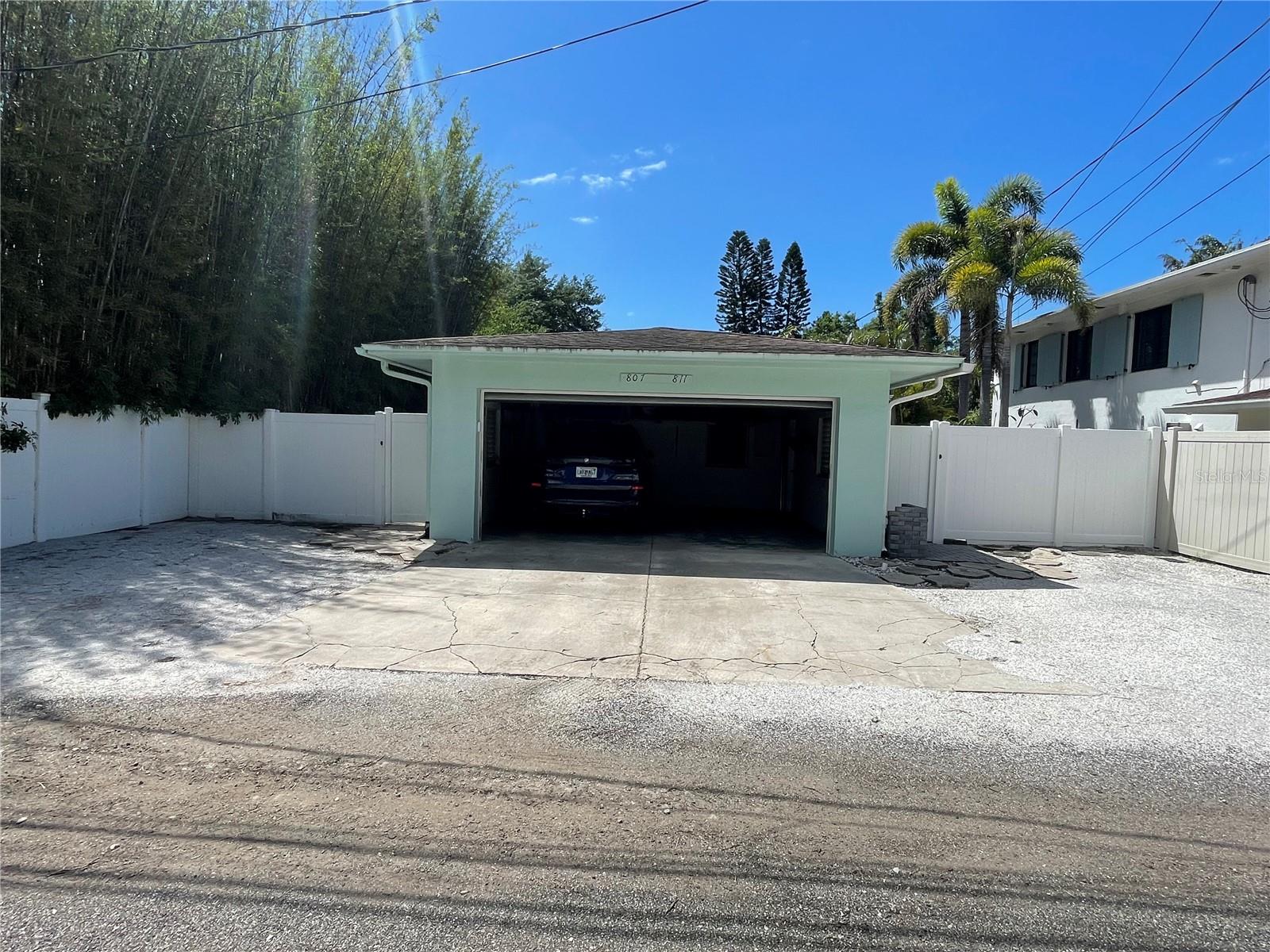 Image 35 of 52 For 807 26th Avenue N