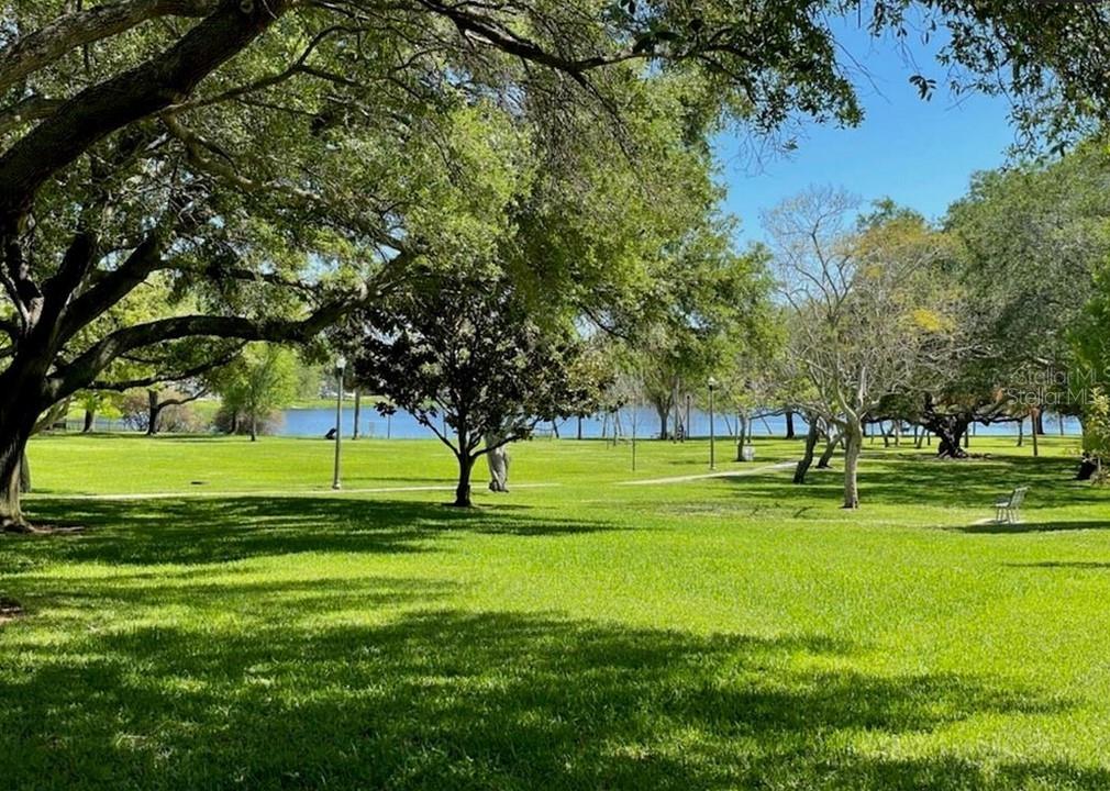 Image 43 of 52 For 807 26th Avenue N