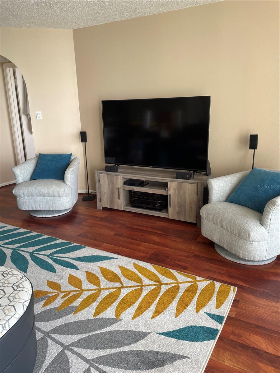 Image 5 of 11 For 5155 Isla Key Boulevard S 307