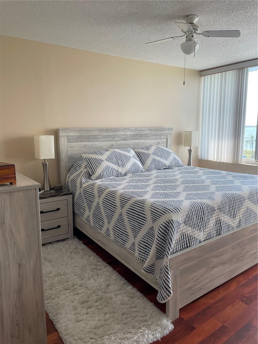 Image 7 of 11 For 5155 Isla Key Boulevard S 307