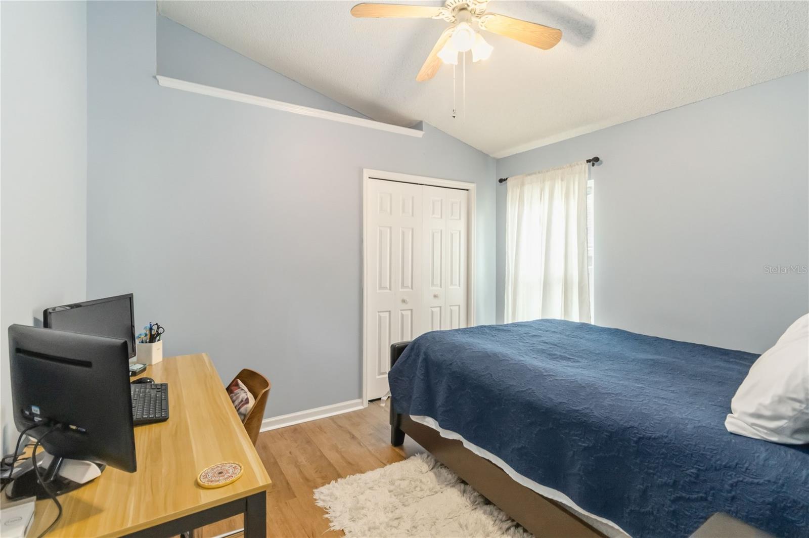 Image 12 of 37 For 148 Weathersfield Avenue