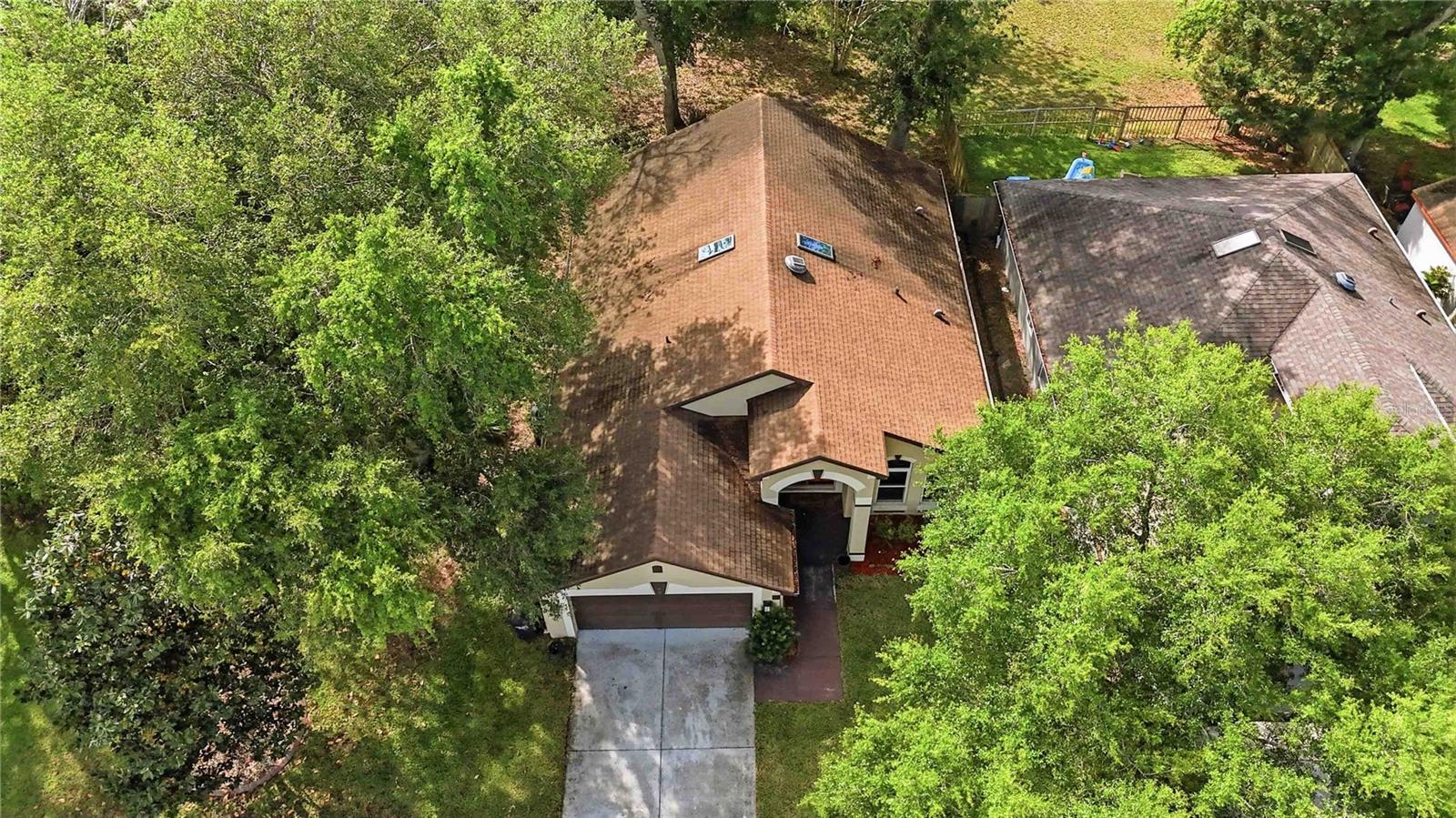 Image 30 of 37 For 148 Weathersfield Avenue