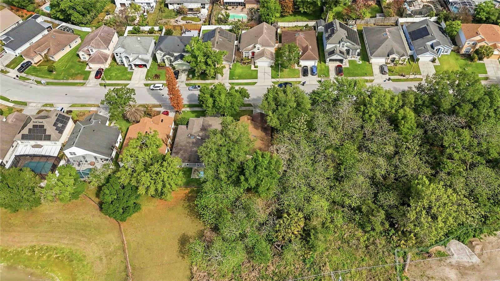 Image 32 of 37 For 148 Weathersfield Avenue