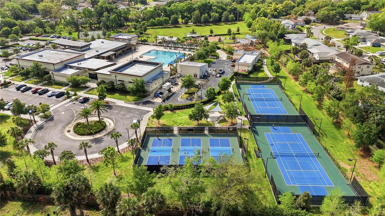 Image 7 of 37 For 148 Weathersfield Avenue