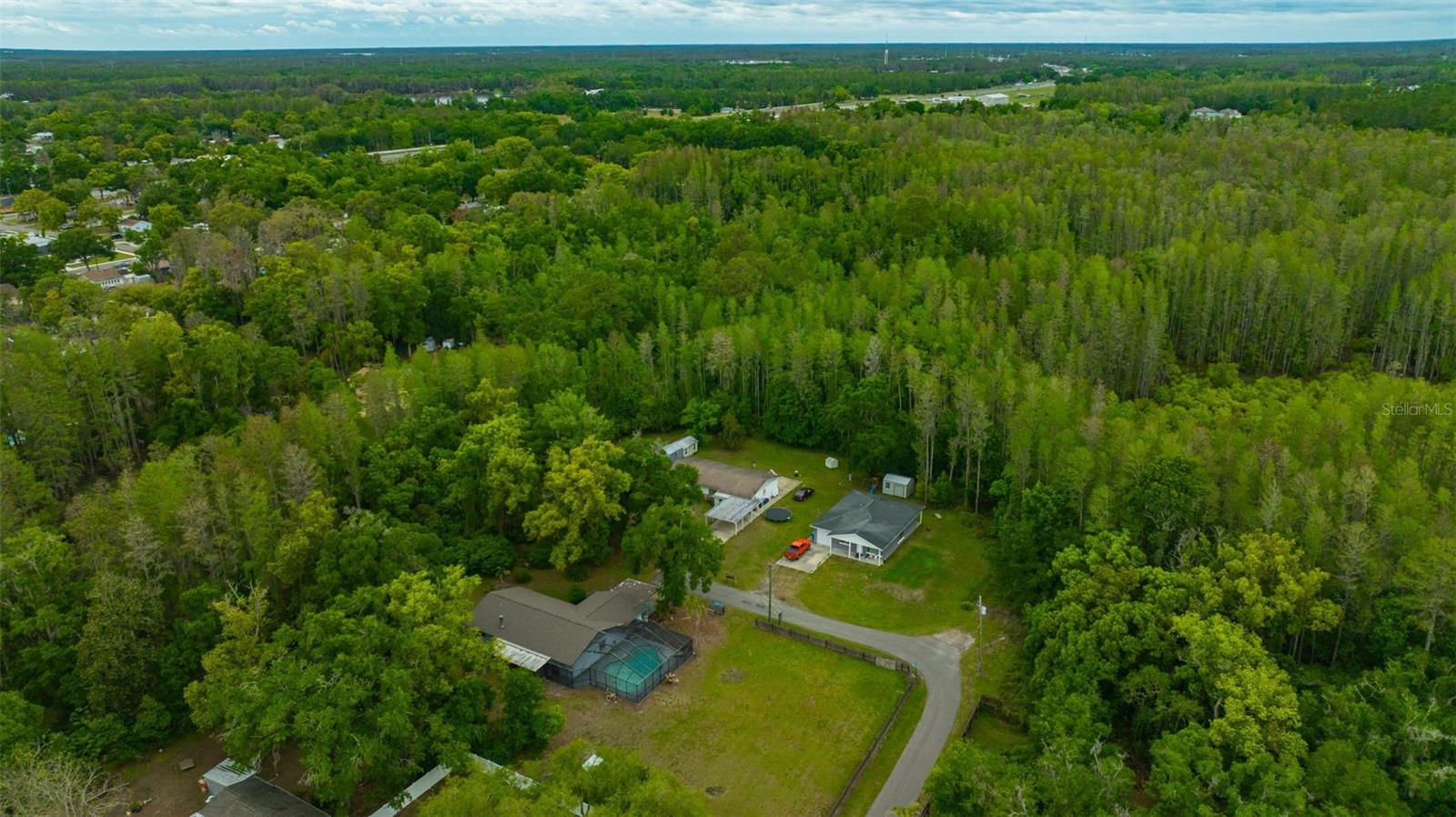 Image 47 of 53 For 407 1st Avenue Ne