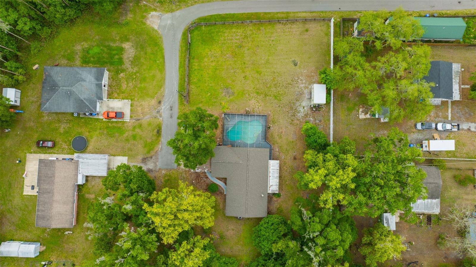 Image 49 of 53 For 407 1st Avenue Ne