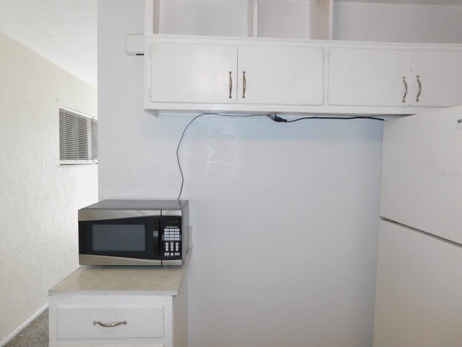 Listing photo id 7 for 6810 13th Street N