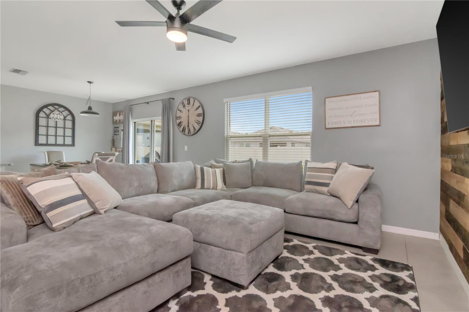 Image 14 of 41 For 33678 Jasper Stone Dr