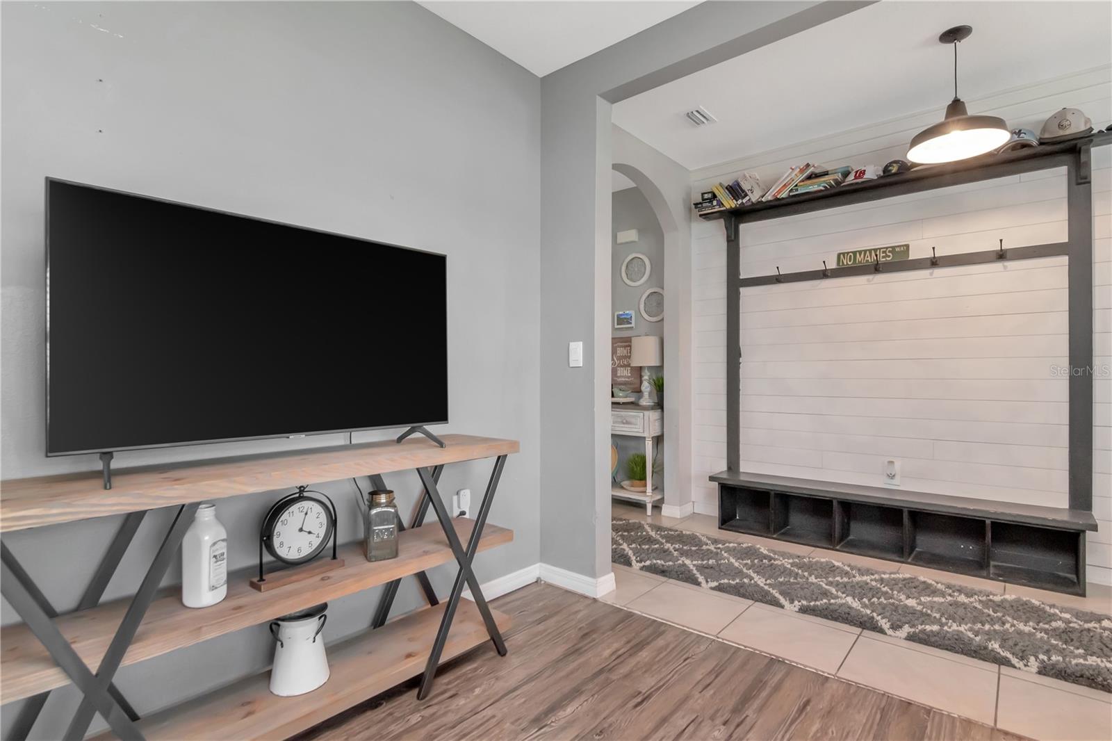 Image 16 of 41 For 33678 Jasper Stone Dr