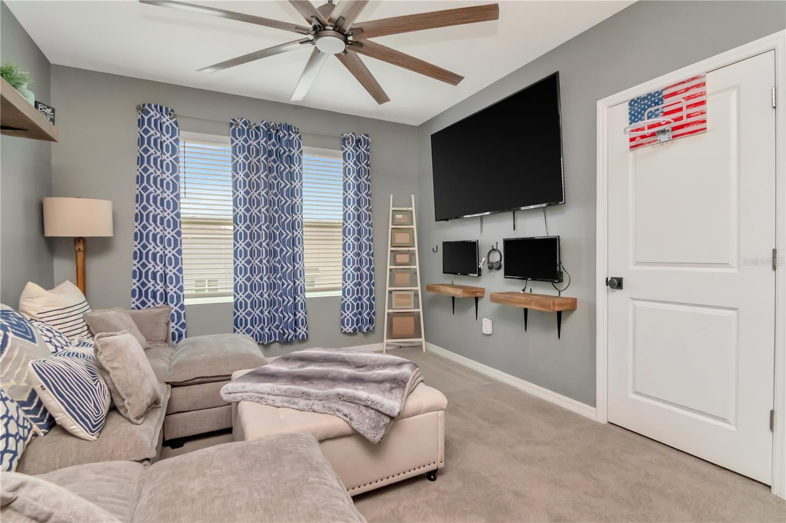 Image 26 of 41 For 33678 Jasper Stone Dr