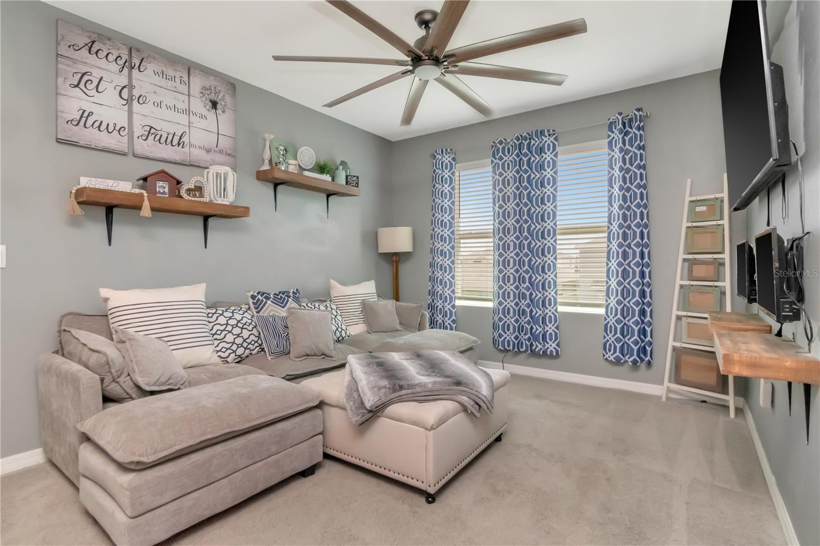 Image 27 of 41 For 33678 Jasper Stone Dr