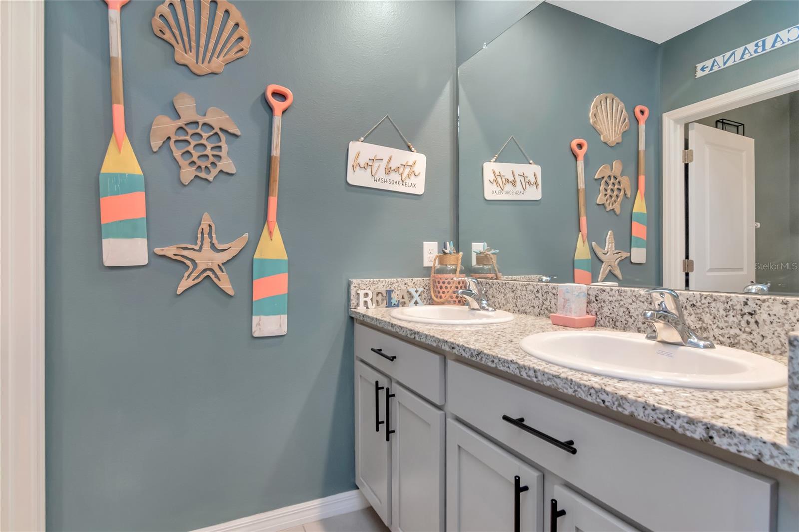 Image 32 of 41 For 33678 Jasper Stone Dr