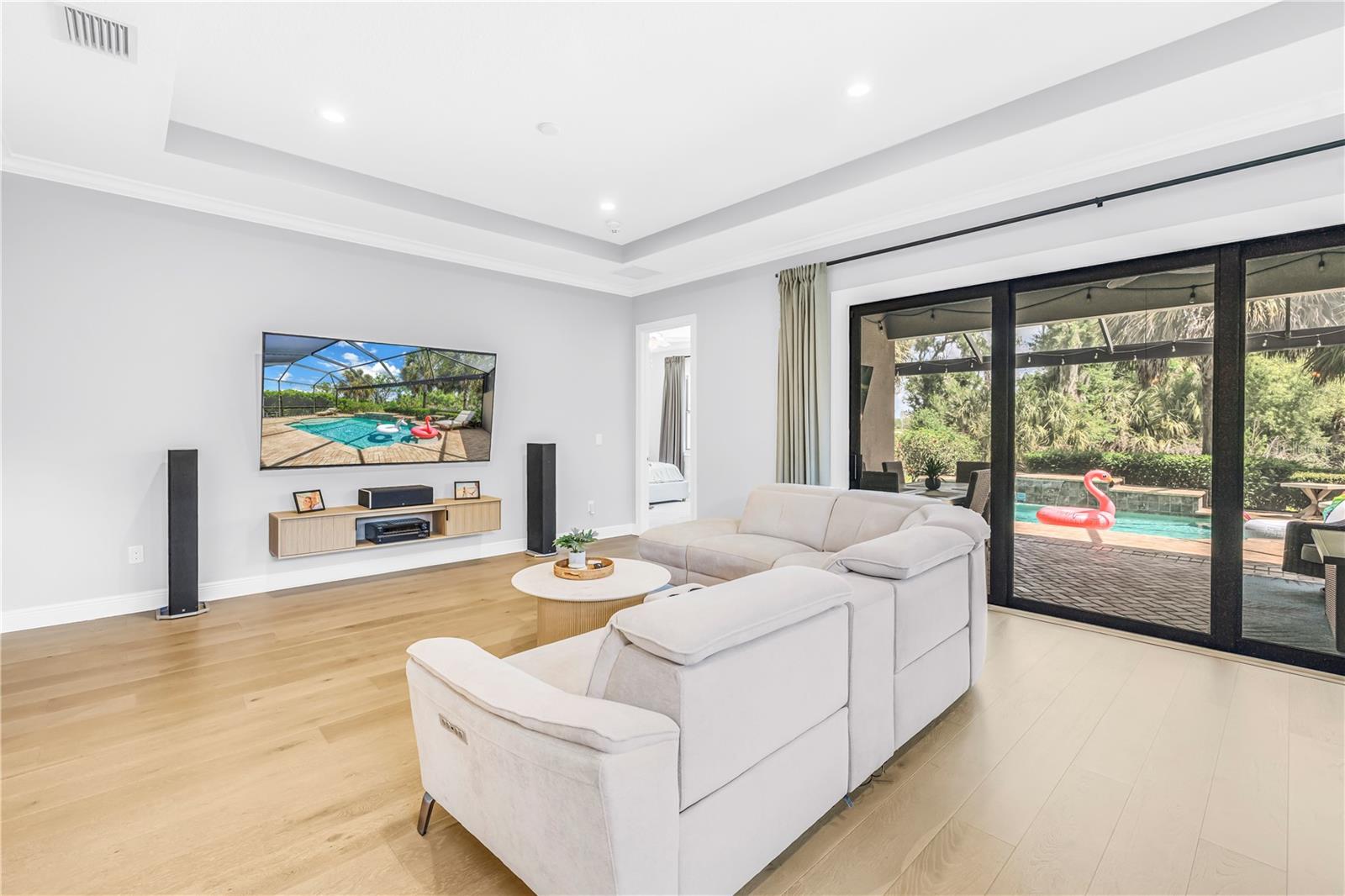 Image 22 of 58 For 4541 Baltry Court