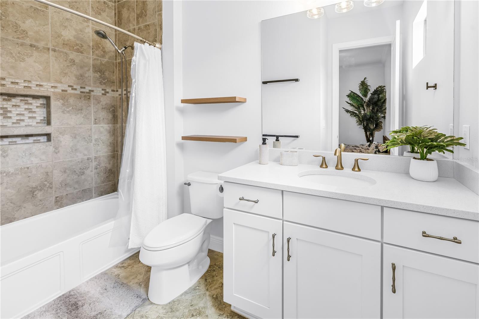 Image 36 of 58 For 4541 Baltry Court