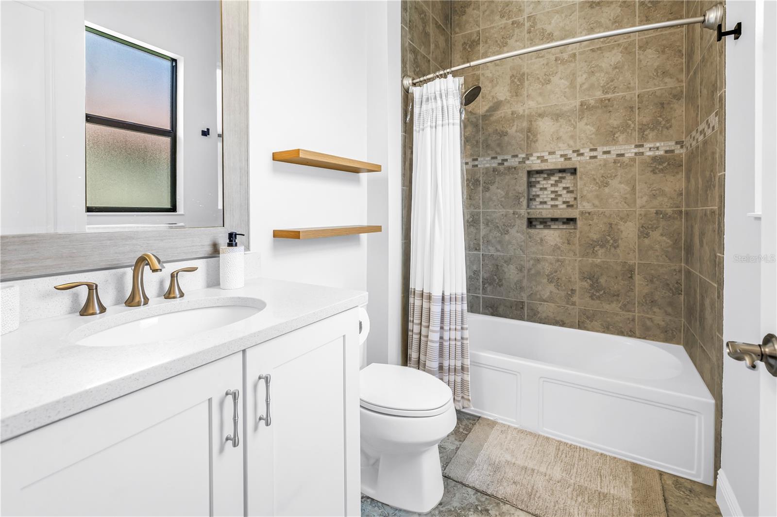 Image 40 of 58 For 4541 Baltry Court