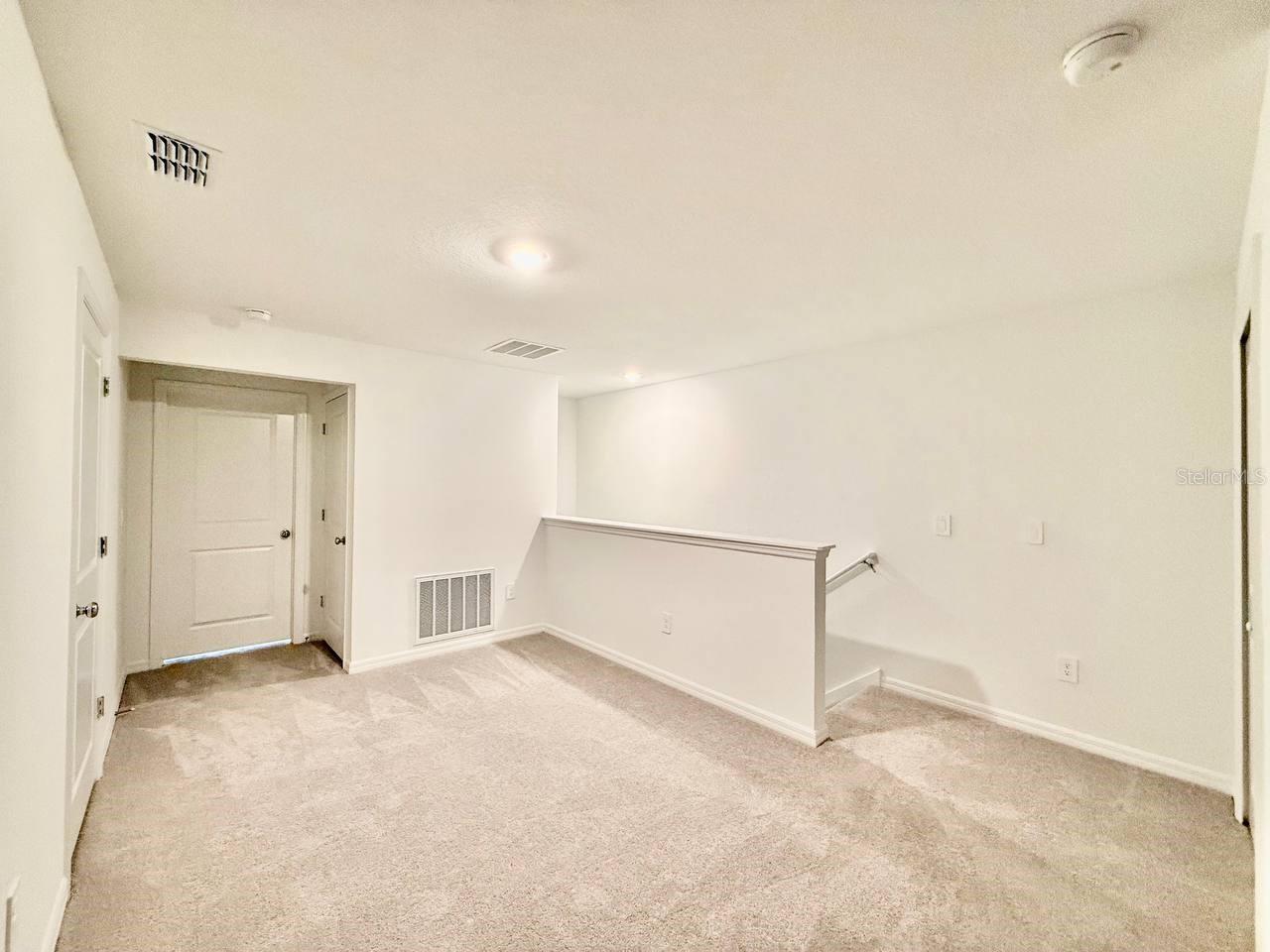 Image 16 of 31 For 10409 Golden Sands Avenue