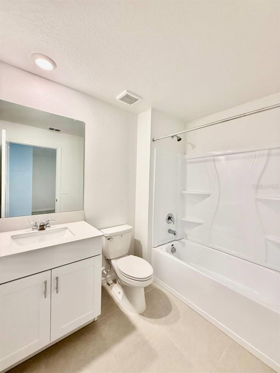 Image 27 of 31 For 10409 Golden Sands Avenue