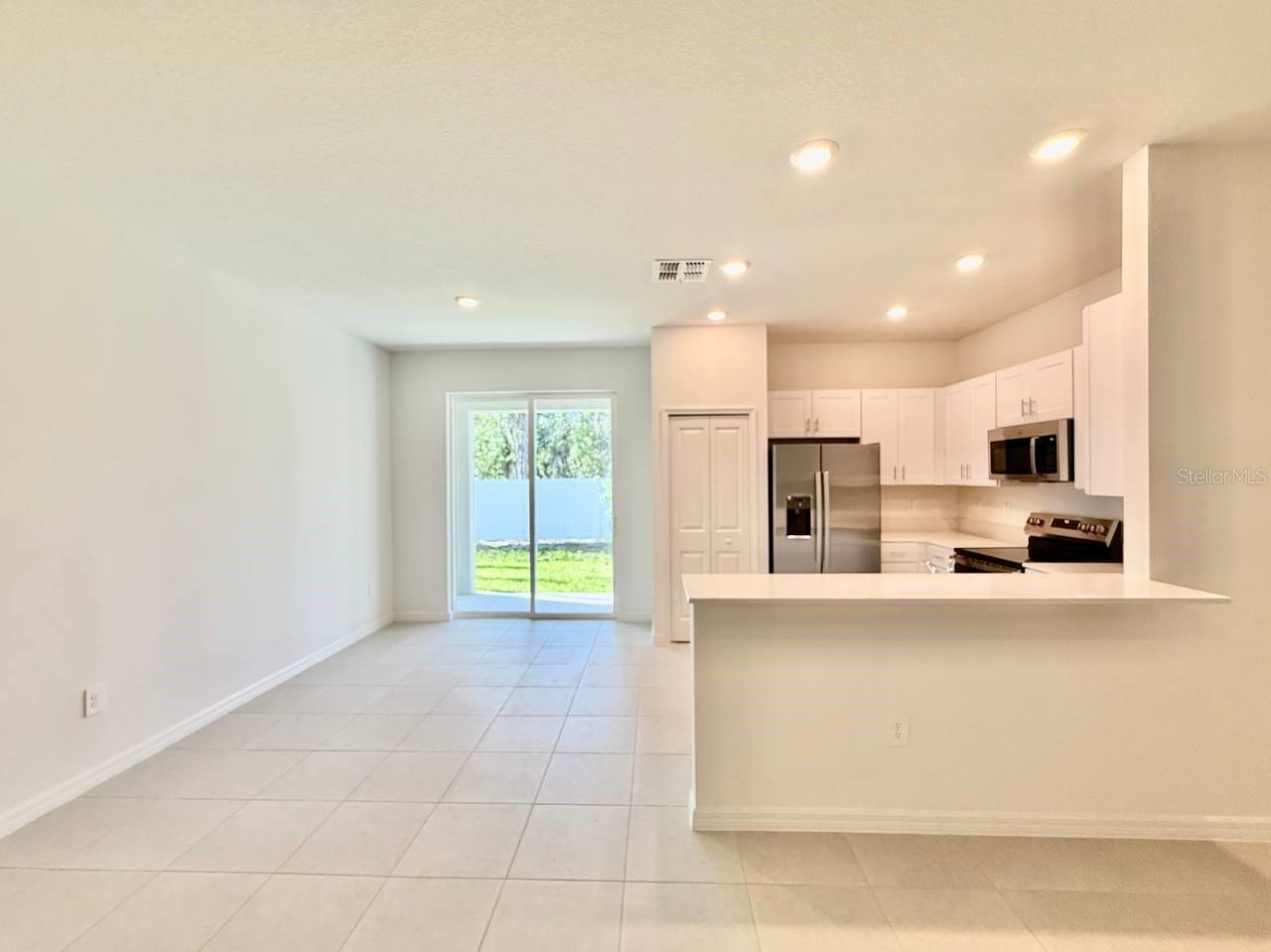 Image 9 of 31 For 10409 Golden Sands Avenue