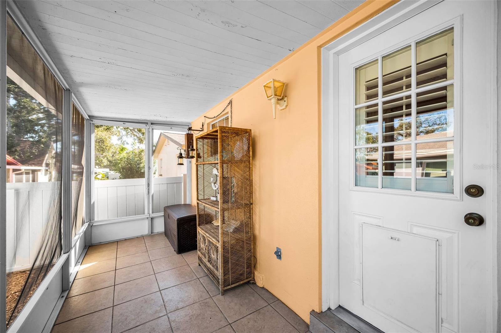 Image 37 of 66 For 1000 Crane Court