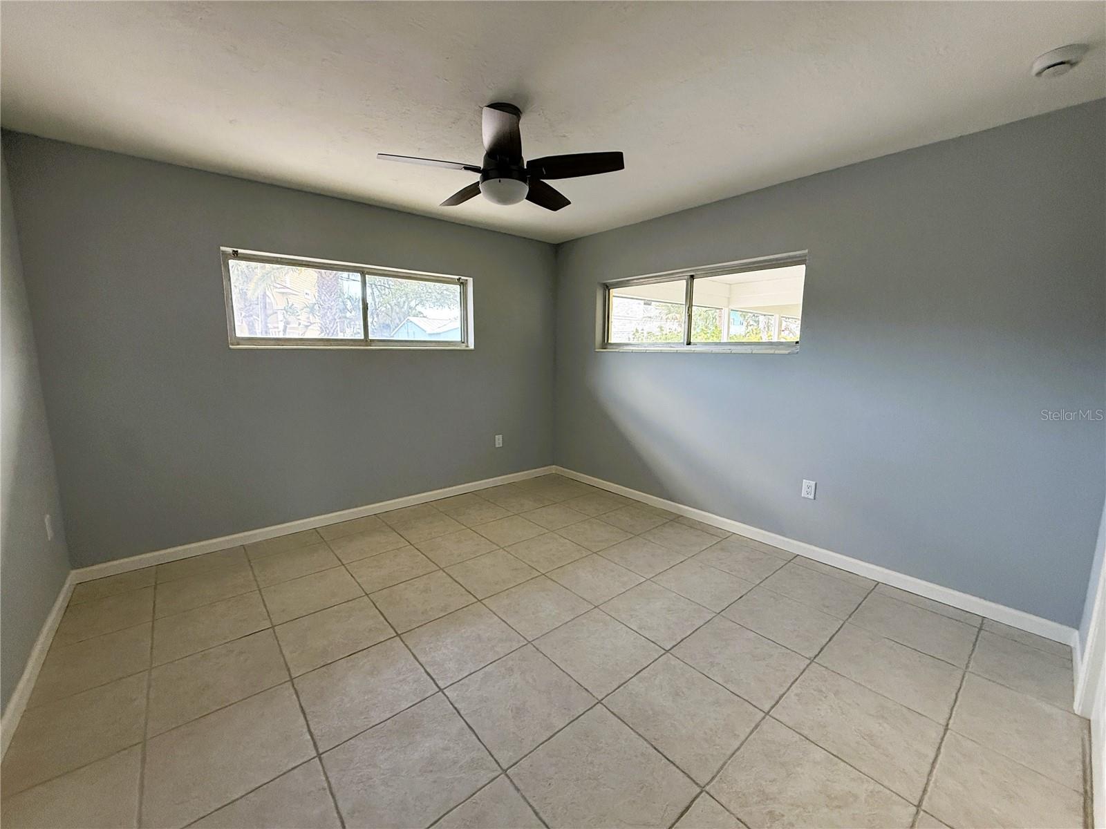 Image 14 of 30 For 500 140th Avenue E