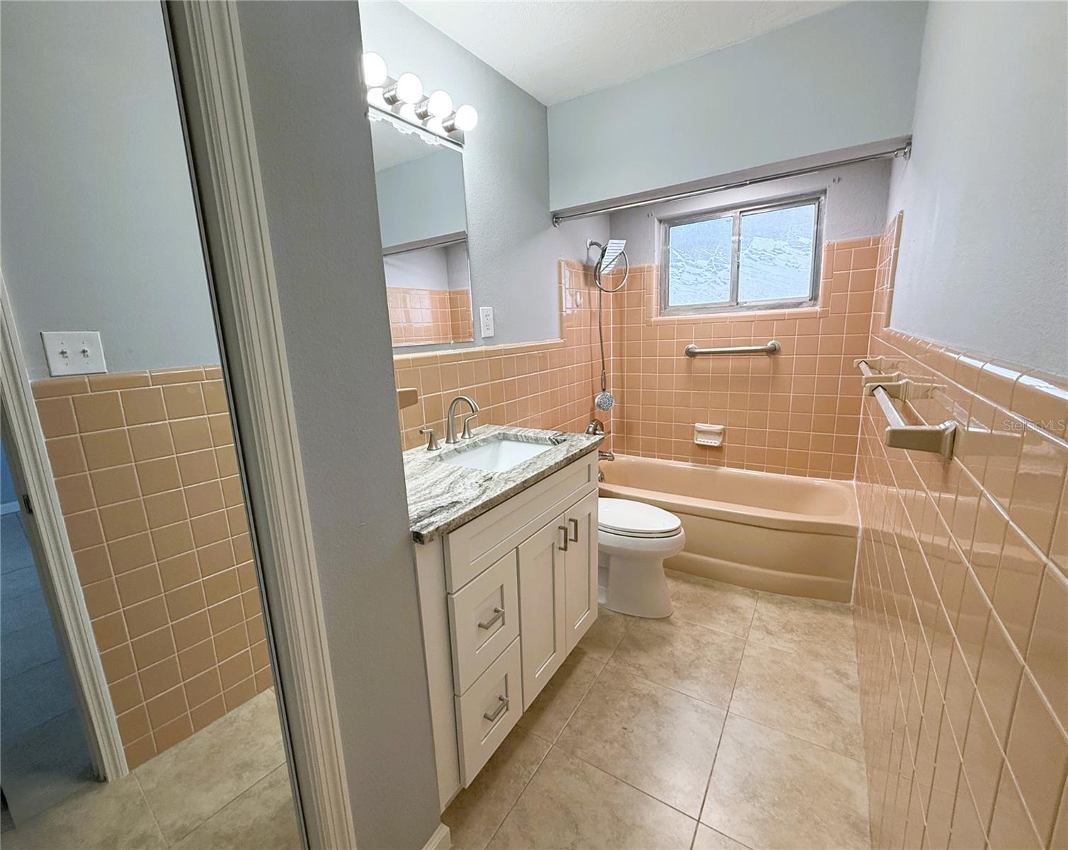 Image 16 of 30 For 500 140th Avenue E