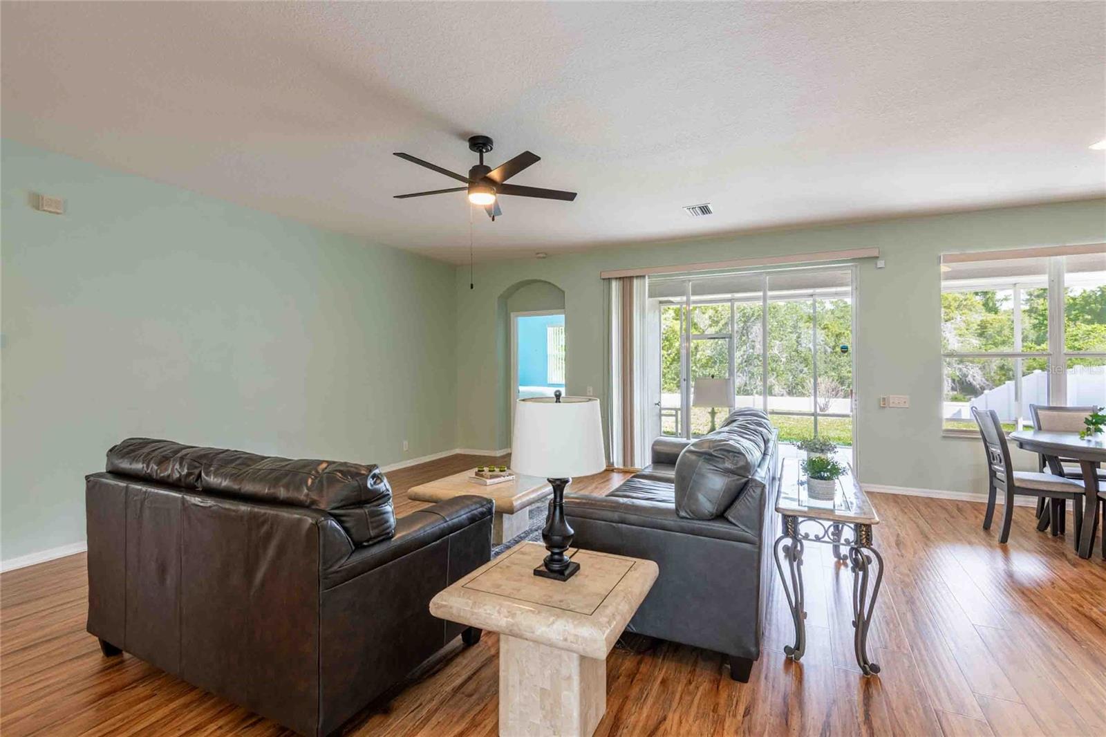 Image 12 of 42 For 9101 Luncarty Drive