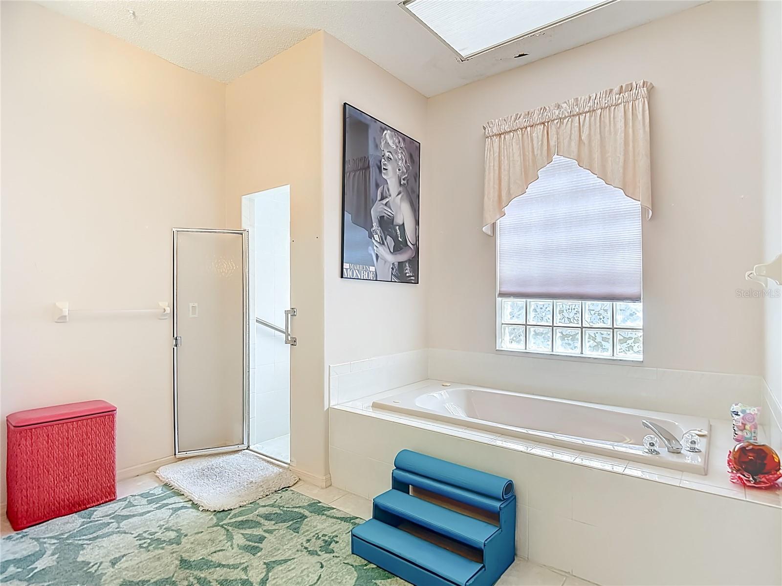 Image 23 of 32 For 8410 Maybelle Drive