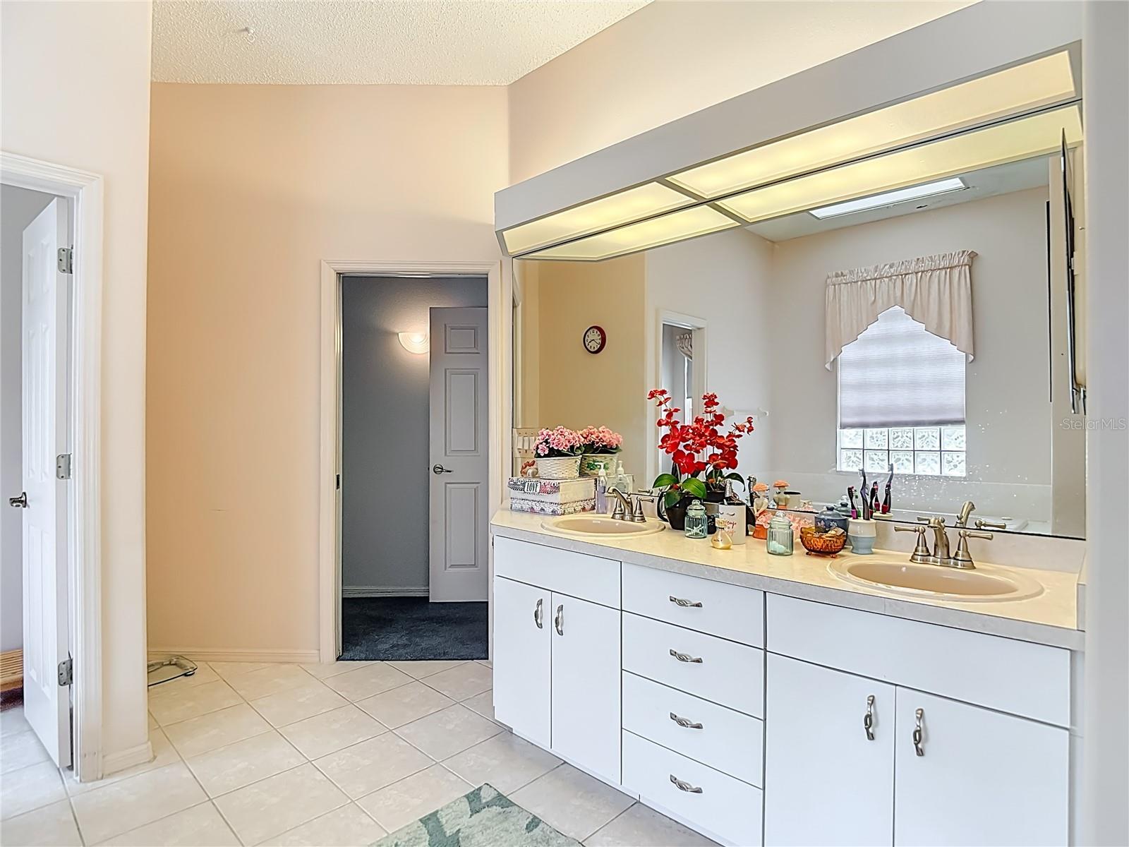 Image 25 of 32 For 8410 Maybelle Drive