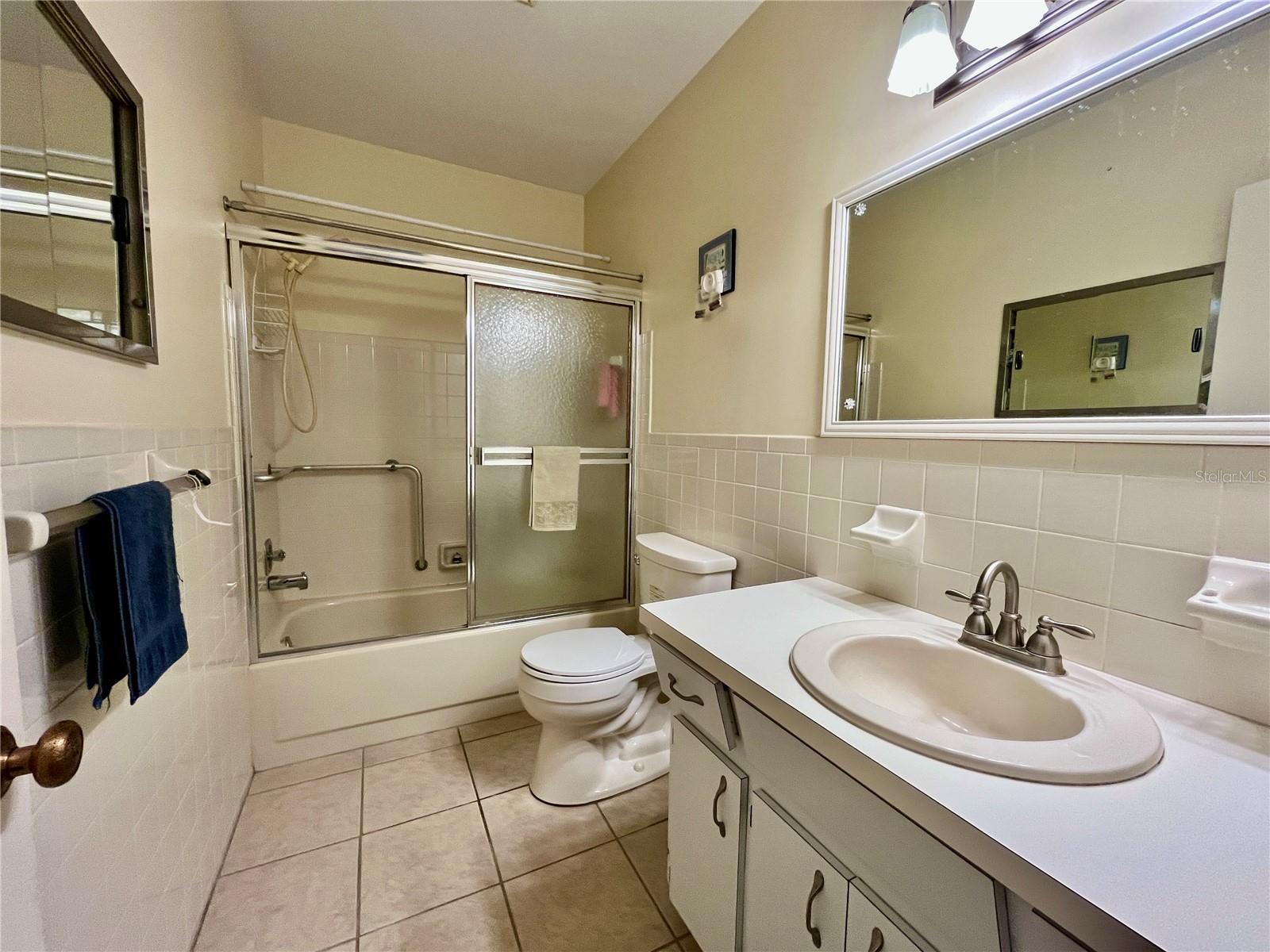 Image 20 of 50 For 2258 World Parkway Boulevard W 56