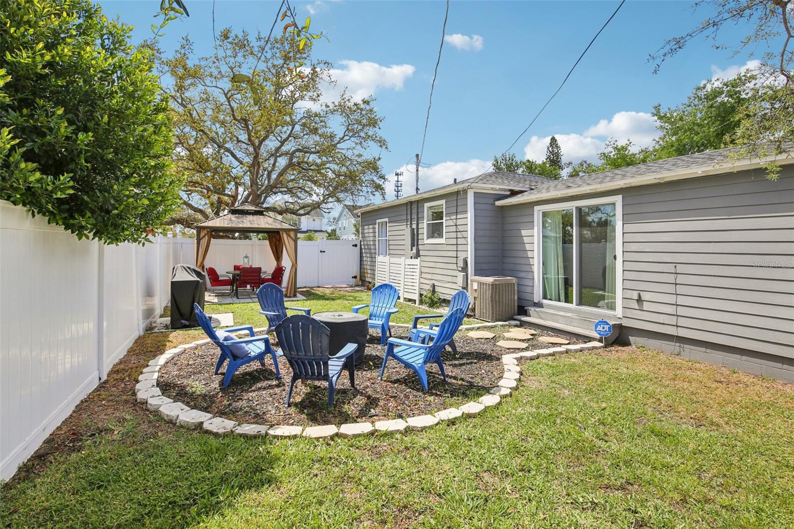 Image 23 of 29 For 4801 Emerson Avenue S