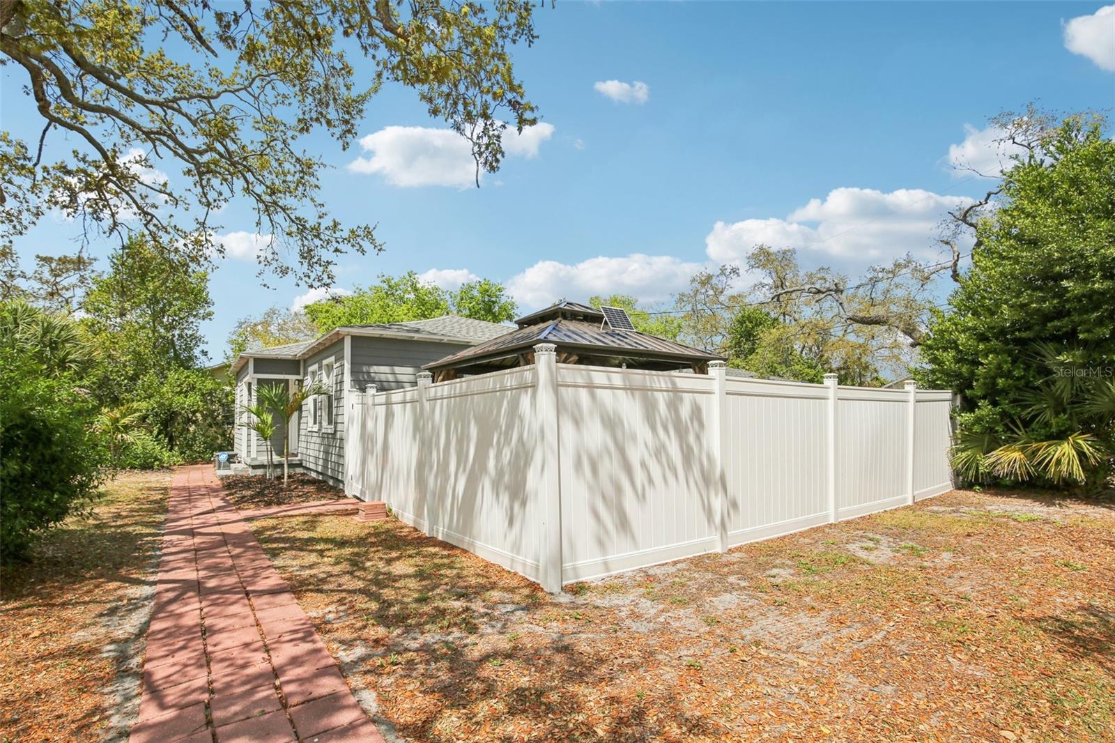 Image 28 of 29 For 4801 Emerson Avenue S