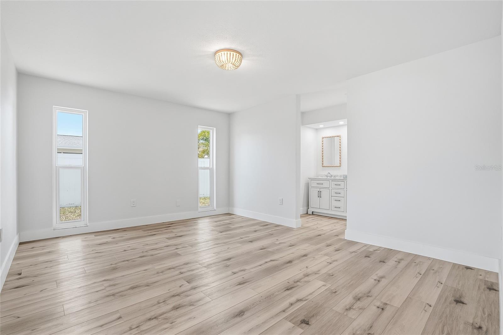 Image 23 of 46 For 5708 Bayshore Drive