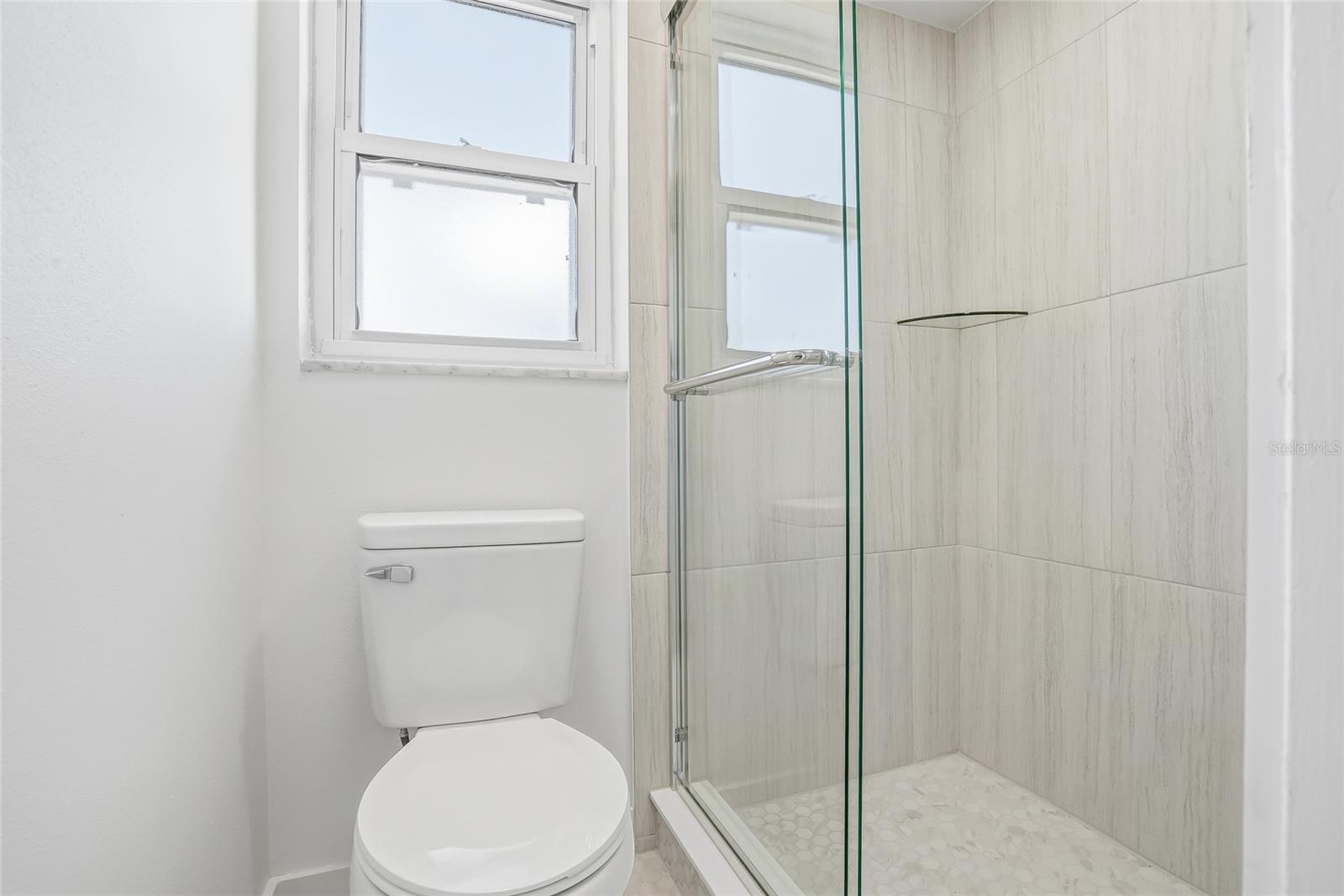 Image 27 of 46 For 5708 Bayshore Drive