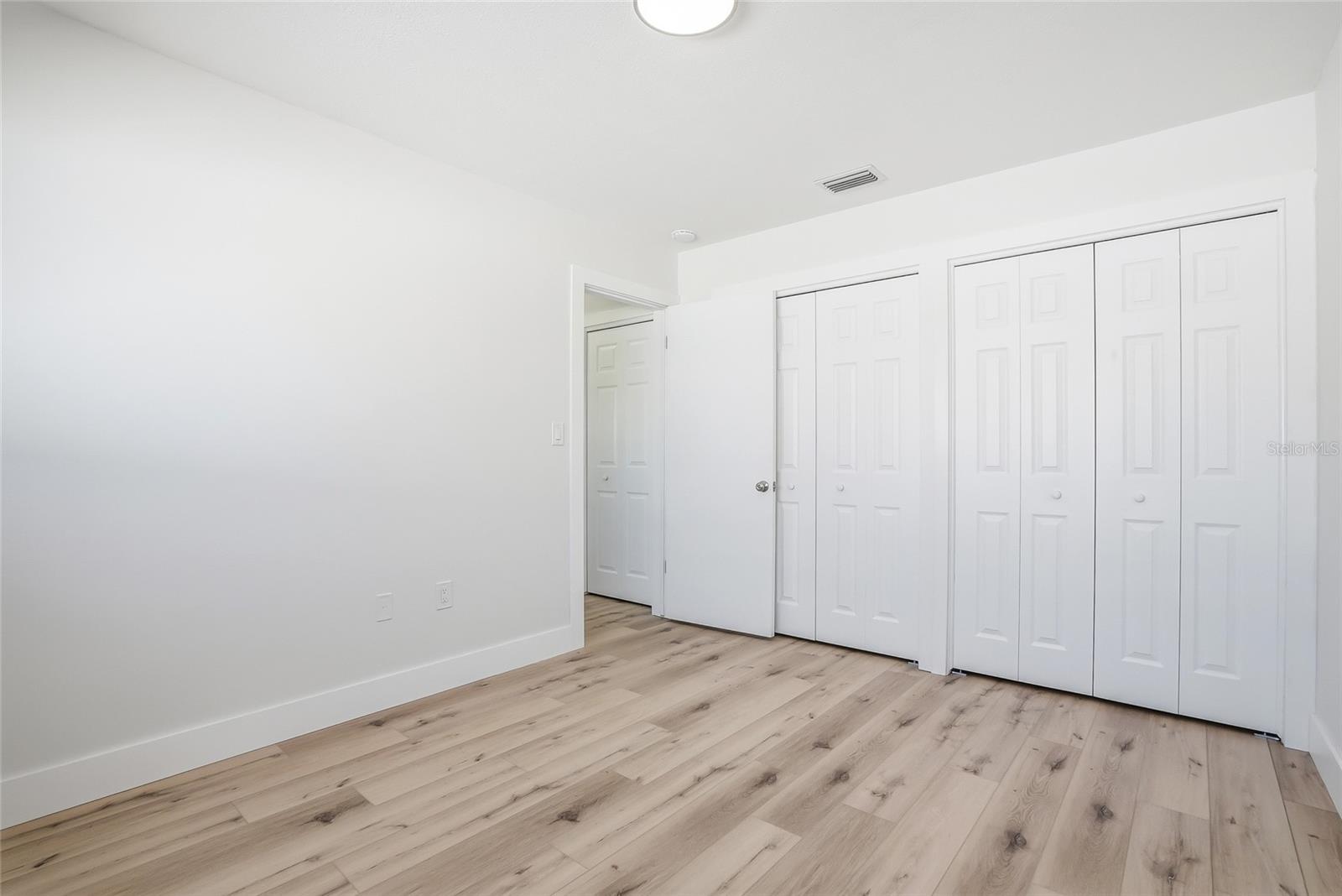 Image 34 of 46 For 5708 Bayshore Drive