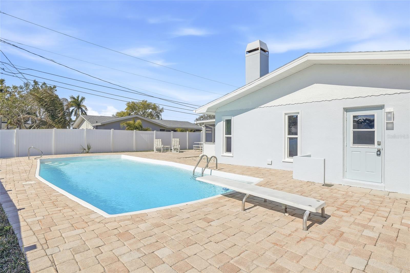 Image 36 of 46 For 5708 Bayshore Drive