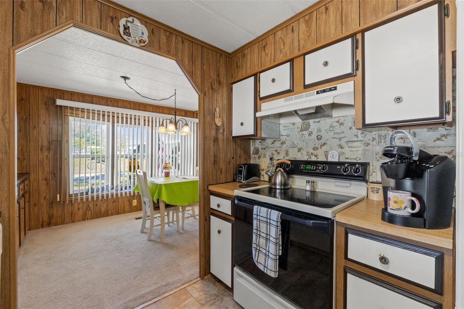 Image 12 of 36 For 15110 Rialto Avenue