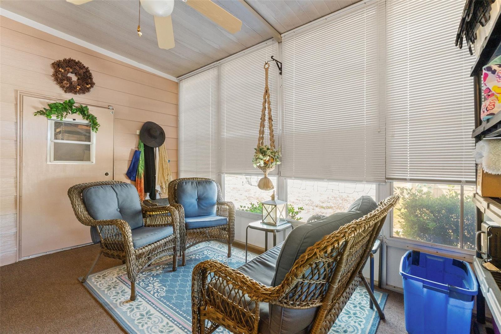 Image 5 of 36 For 15110 Rialto Avenue