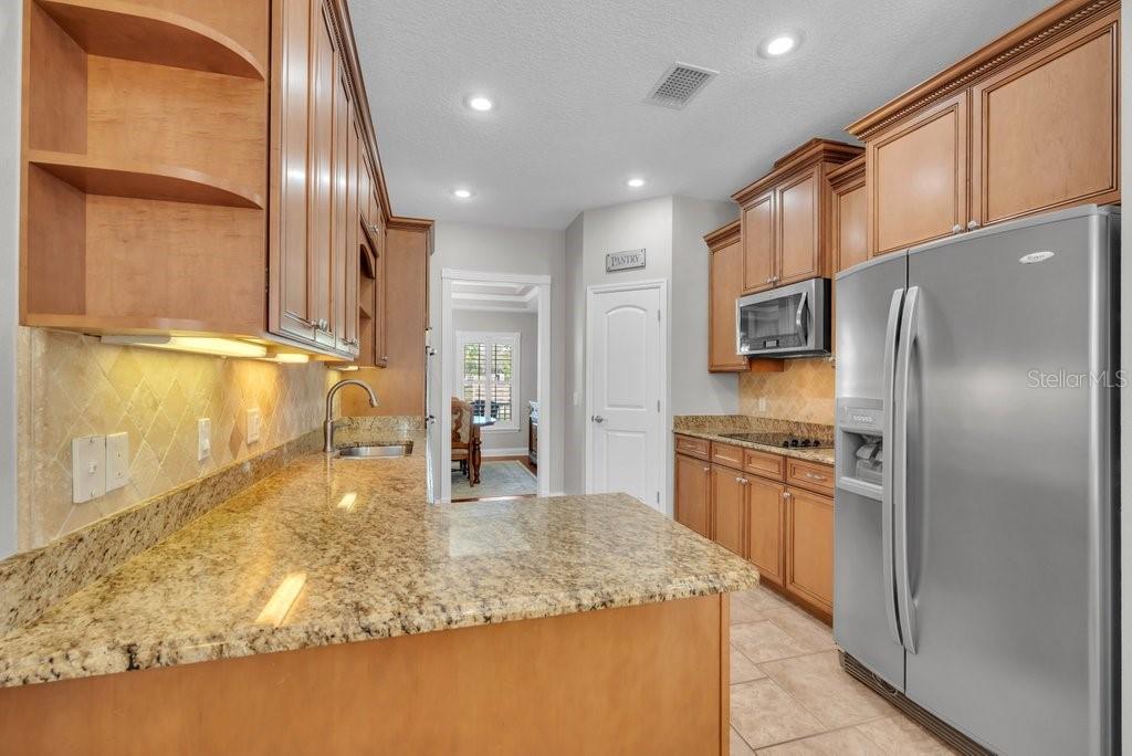 Image 14 of 69 For 3916 Powerline Road