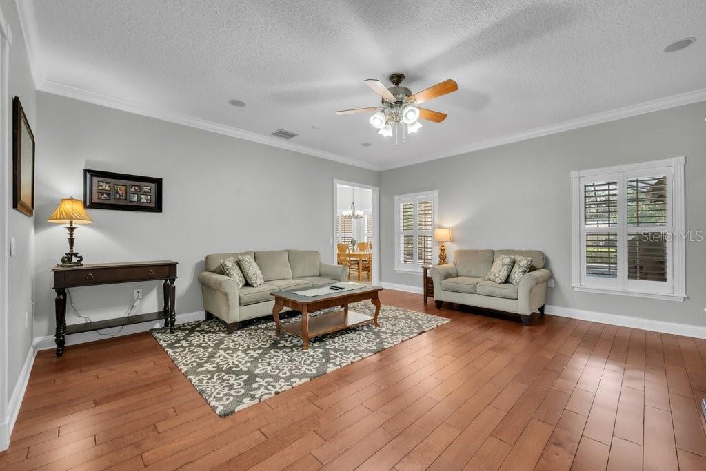 Image 20 of 69 For 3916 Powerline Road