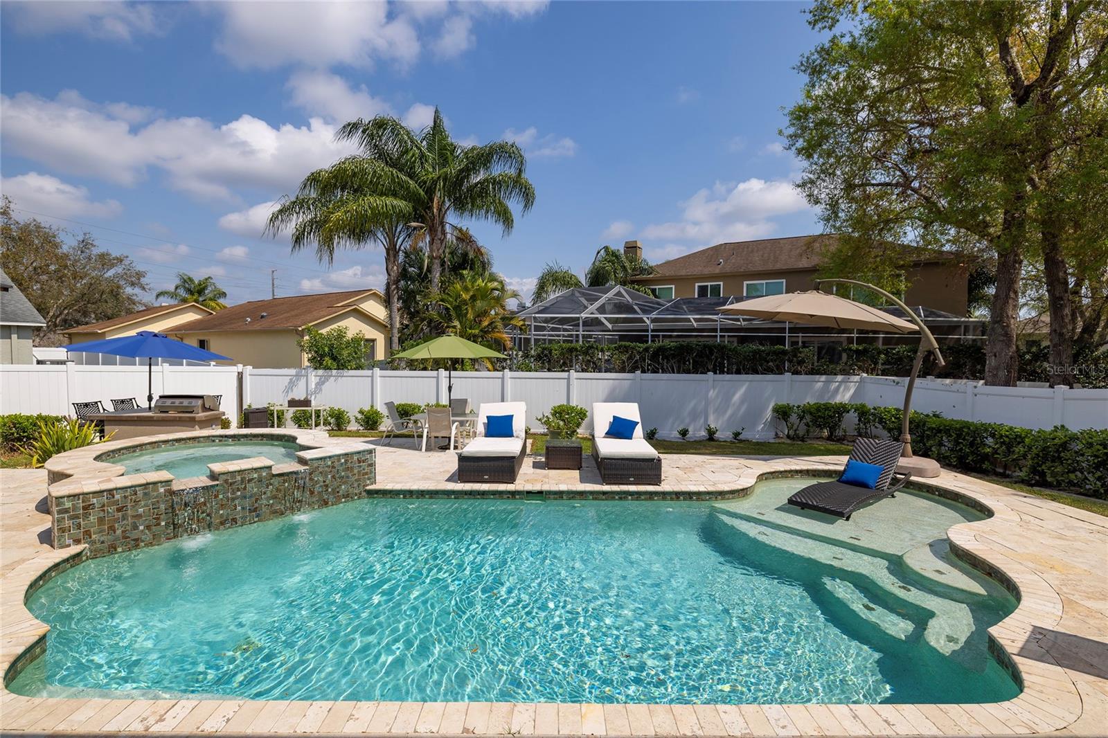 Image 34 of 59 For 4859 Augusta Avenue