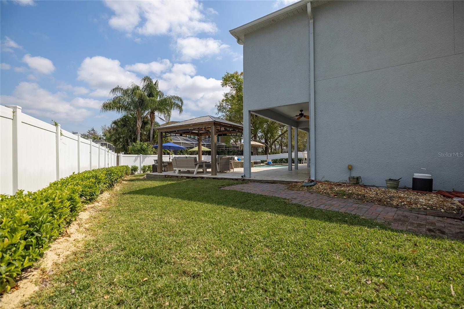 Image 47 of 59 For 4859 Augusta Avenue