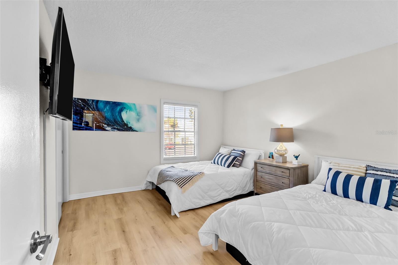 Image 20 of 32 For 5026 Coquina Key Drive Se 5026